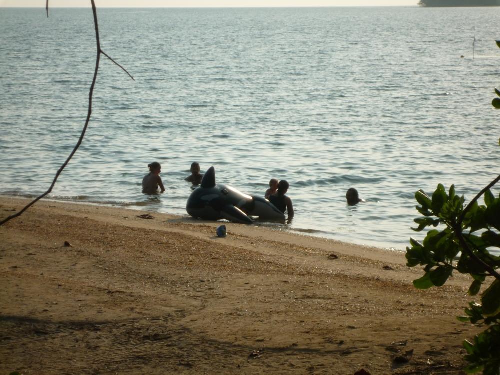 Phumi Kang Keng Koh Thmei Resort מראה חיצוני תמונה